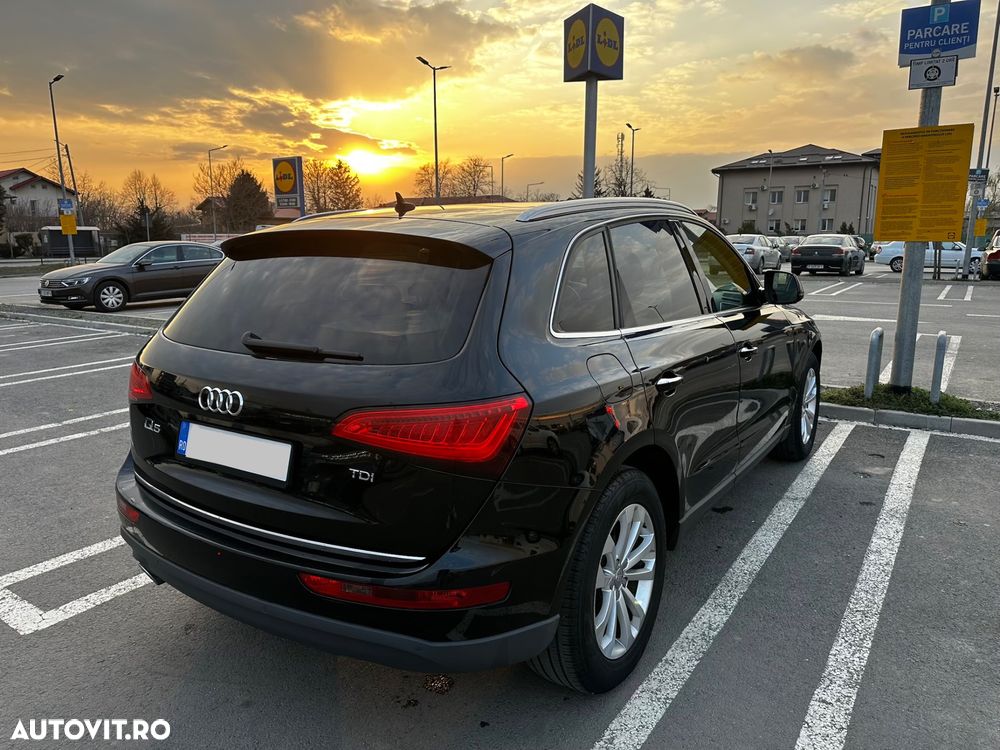 Audi Q5 2.0 TDI S tronic - 3