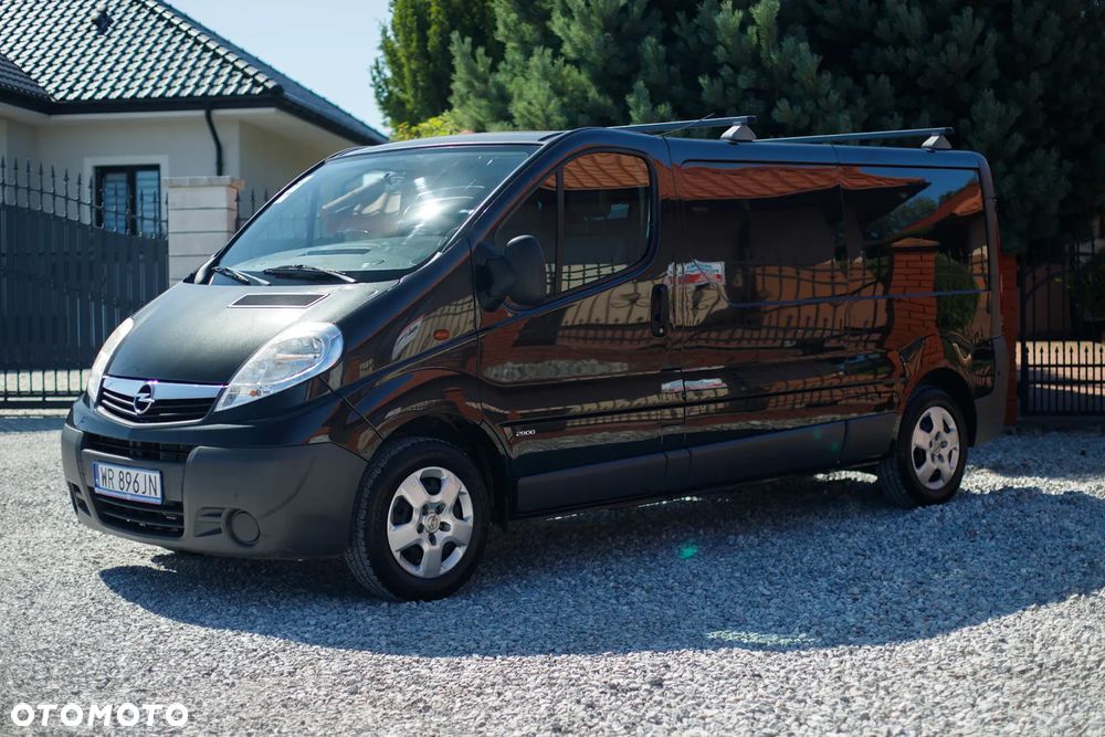 Opel Vivaro - 2