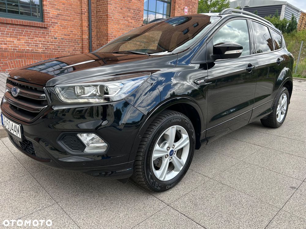 Ford Kuga 1.5 EcoBoost 2x4 Titanium - 2