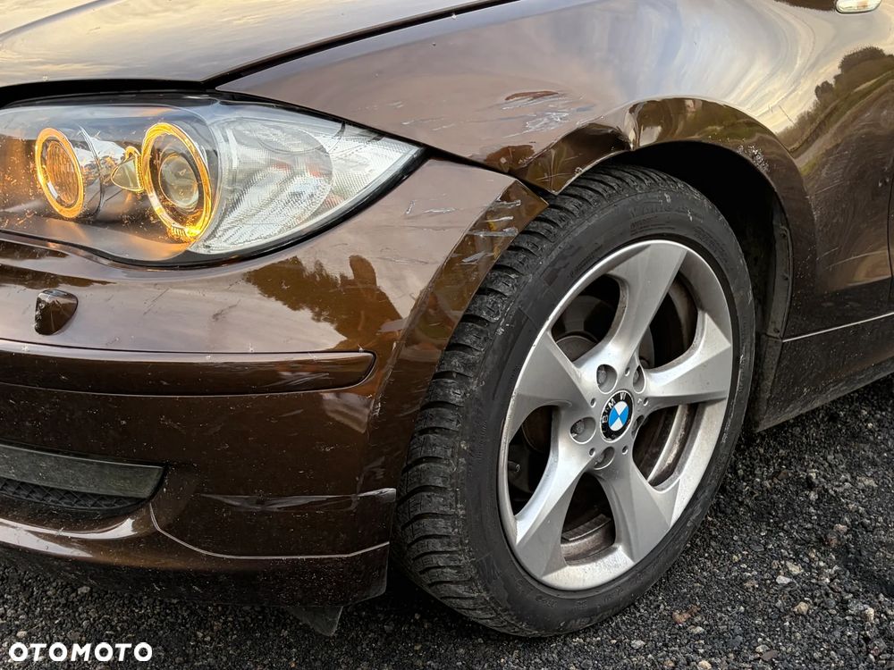 BMW Seria 1 116i - 22