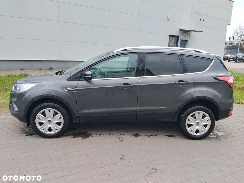 Ford Kuga 1.5 TDCi FWD Titanium - 16