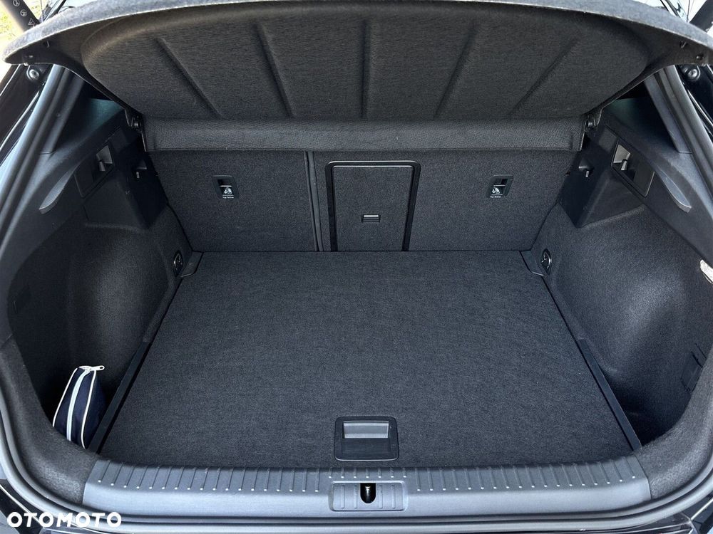 Cupra Formentor 1.5 eTSI mHEV DSG - 10