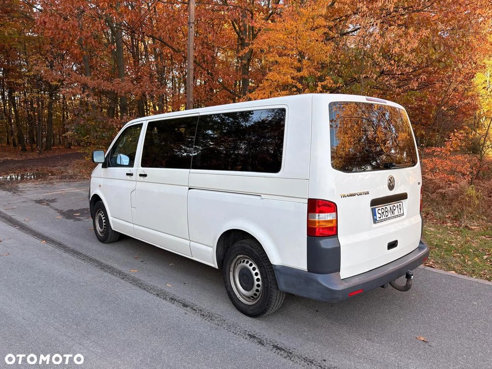 Volkswagen Transporter T5 TDI L2H1 - 5