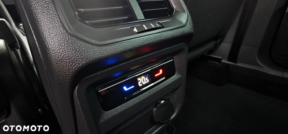 Volkswagen Tiguan 2.0 TSI 4Mot Elegance DSG - 11