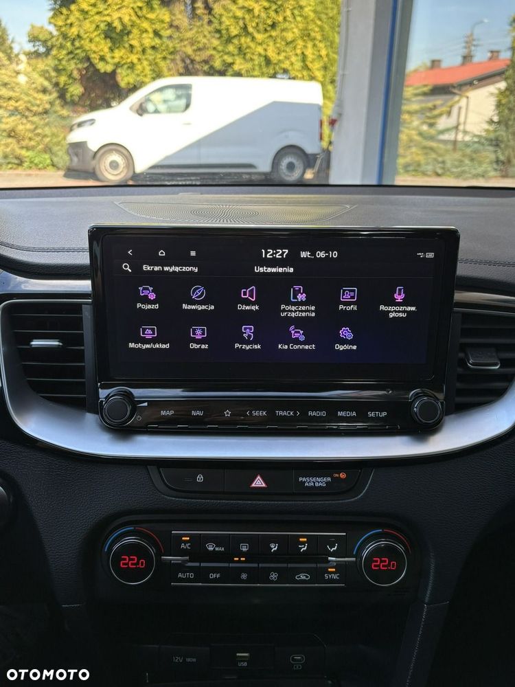Kia Ceed - 26