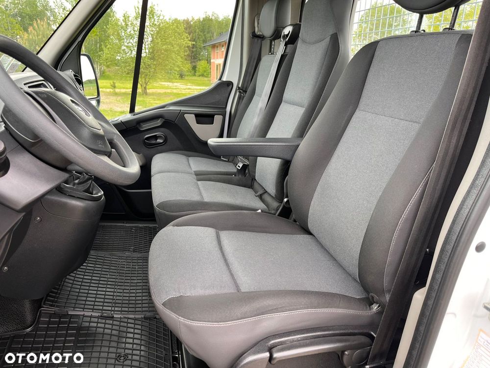 Renault Master - 33