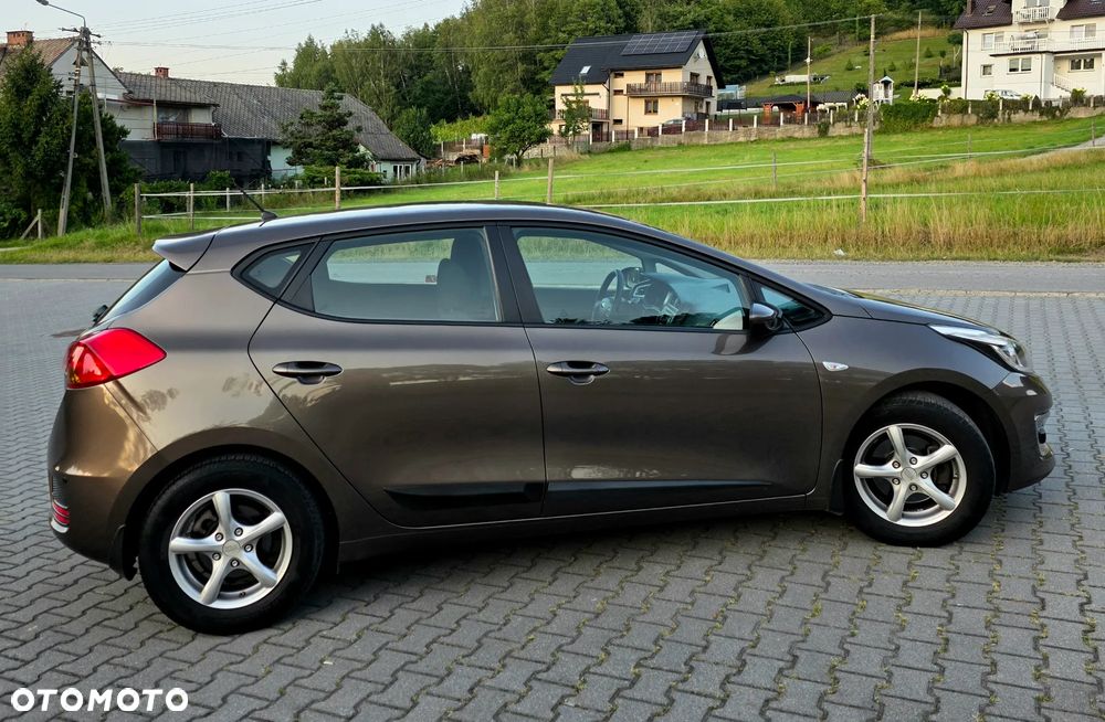 Kia Ceed 1.4 L - 20