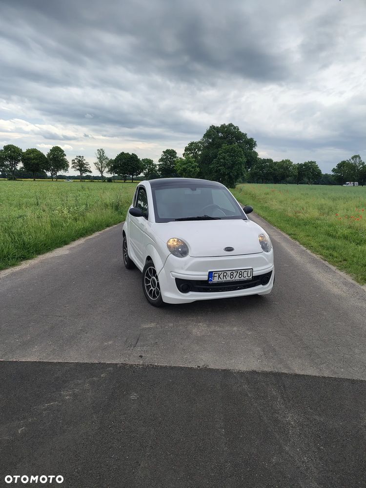 Microcar DUE - 32