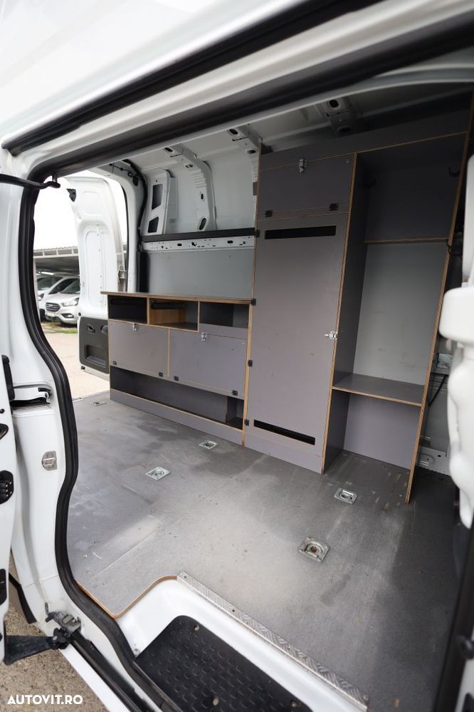 Renault Trafic L2H2 - 13