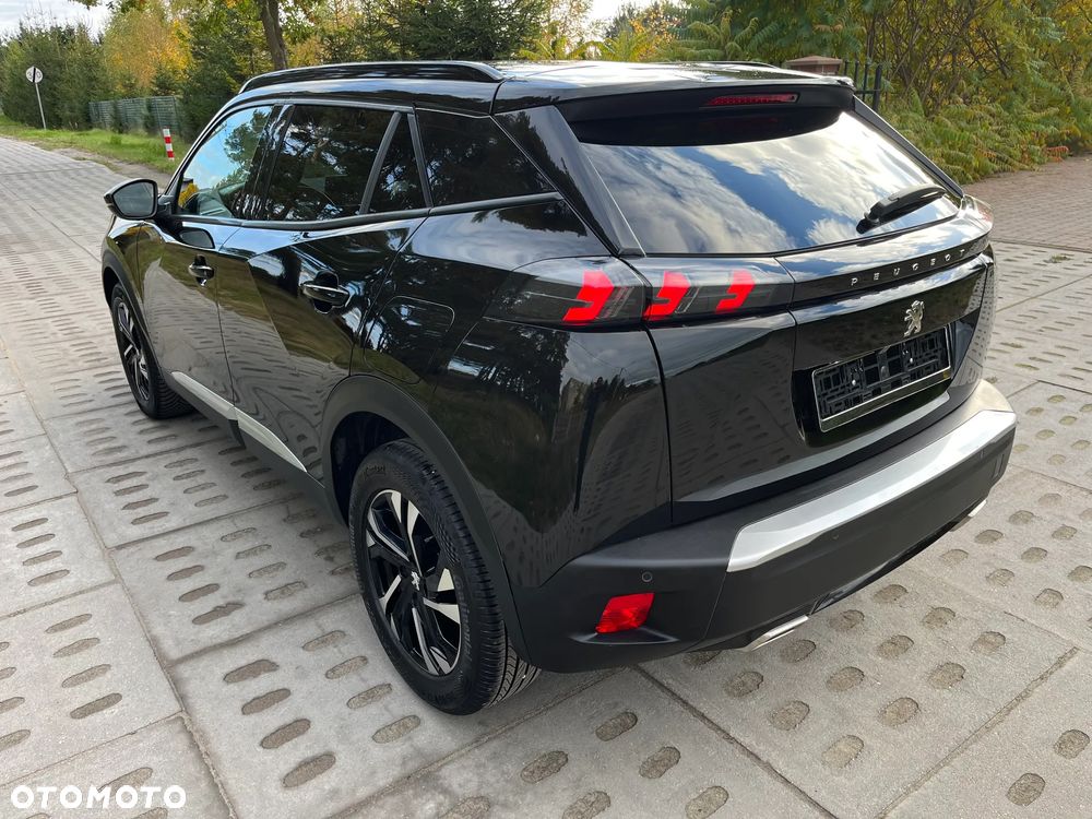 Peugeot 2008 1.2 PureTech GT Line S&S - 23