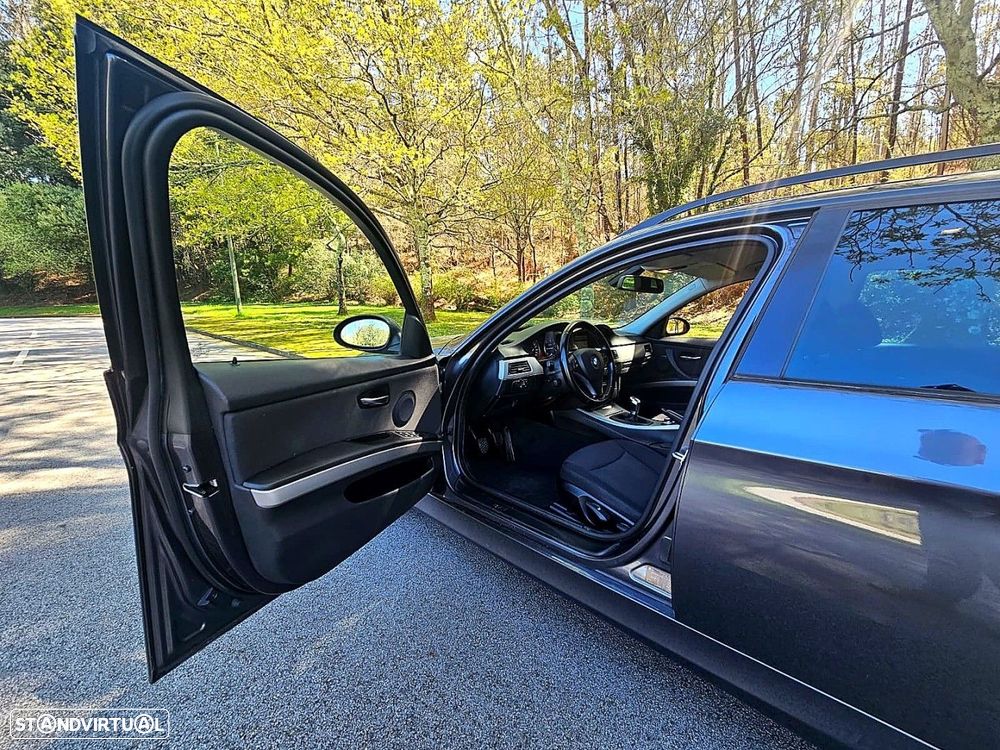 BMW 318 d DPF Edition Exclusive - 4