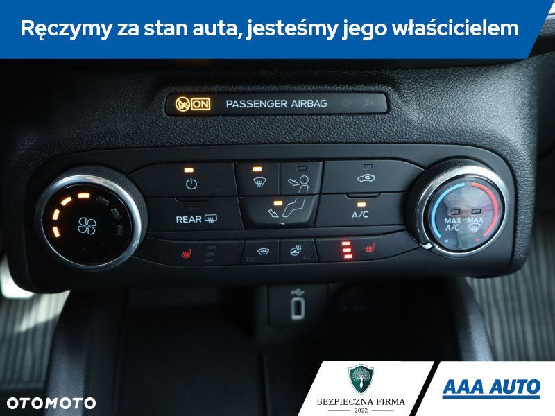 Ford Focus SW - 17