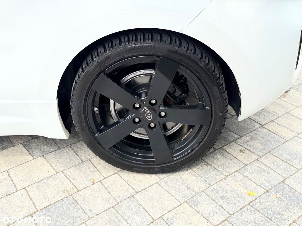 Kia Ceed 1.6 T-GDI GT-Challenge - 14