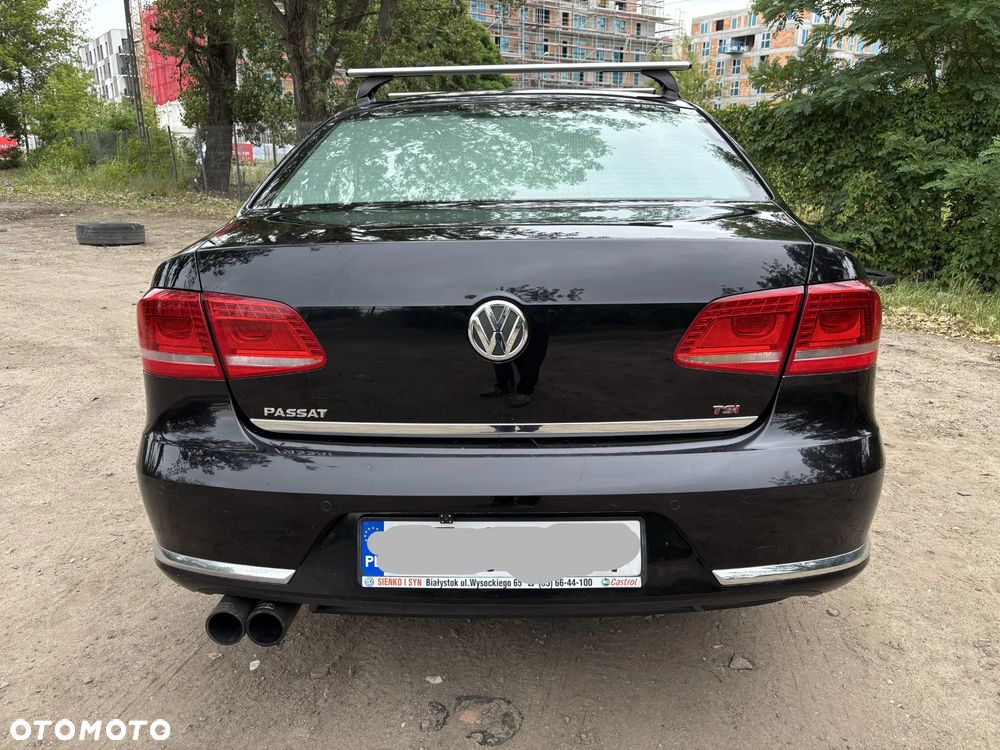 Volkswagen Passat 1.8 TSI Comfortline - 4