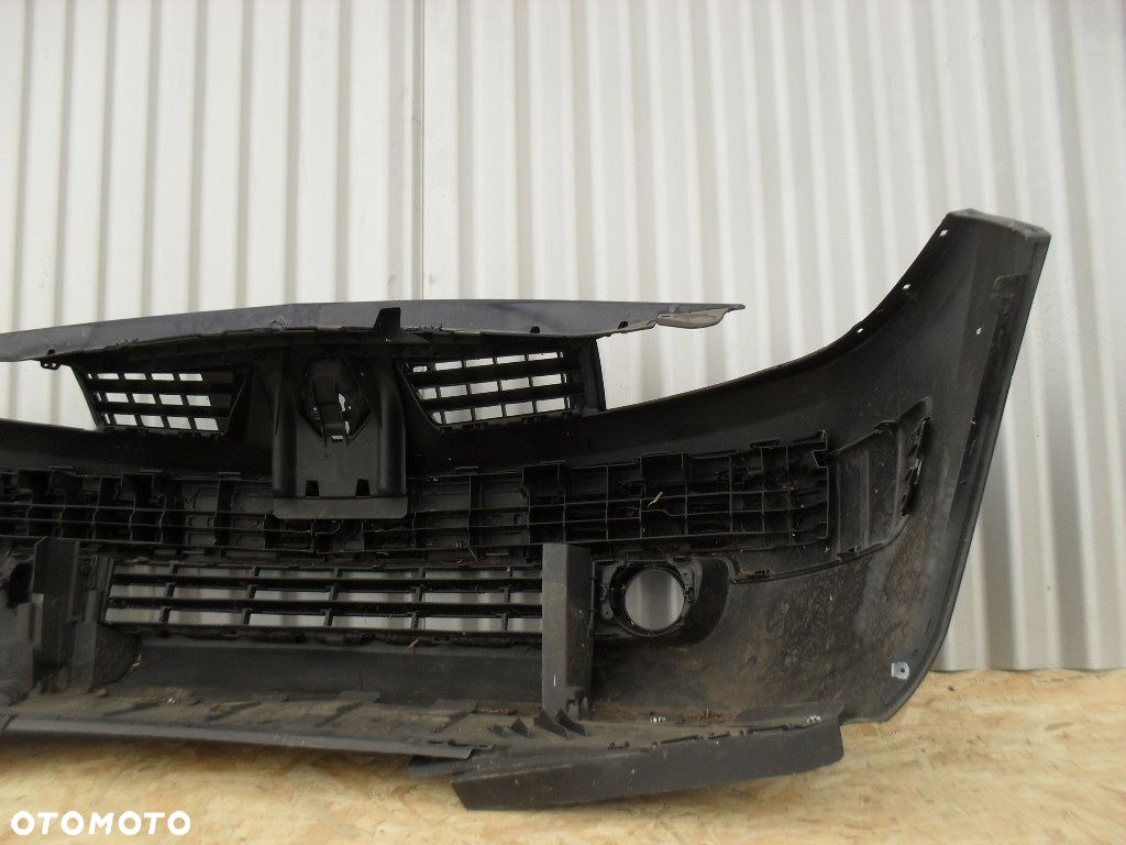 Zderzak przód 8200142000 RENAULT MEGANE II 02-06 - 5