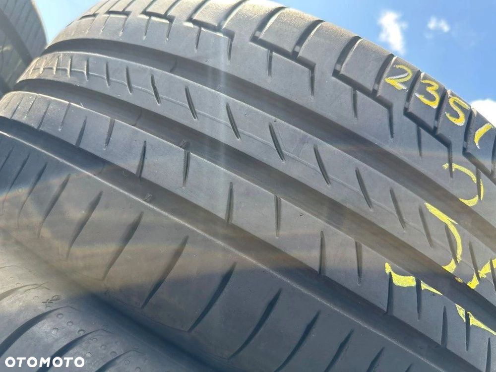 235/50/19 Continental Premium 6_6,5mm_4szt_(384) - 5