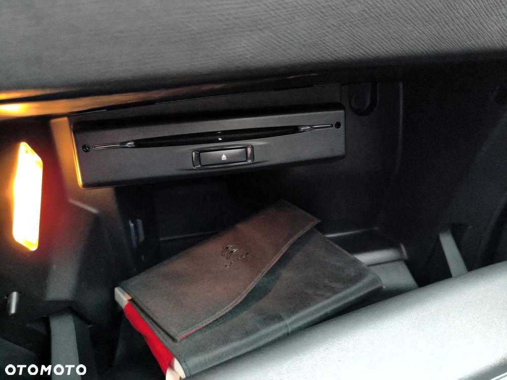 Citroën C4 Picasso BlueHDi 120 Exclusive - 28