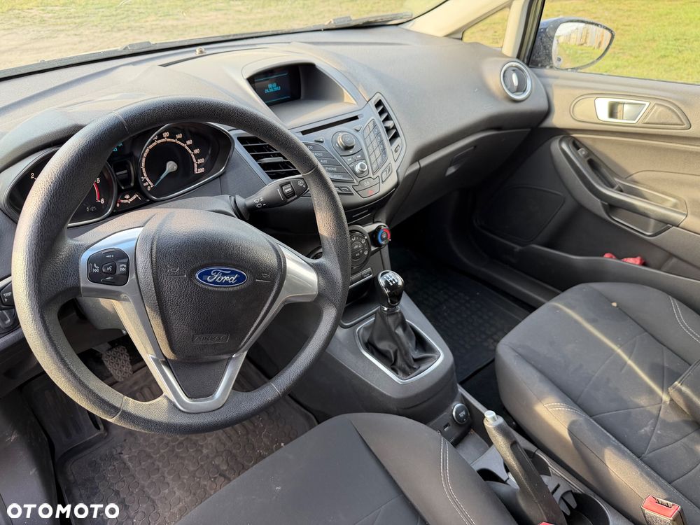 Ford Fiesta 1.5 TDCi Titanium - 6