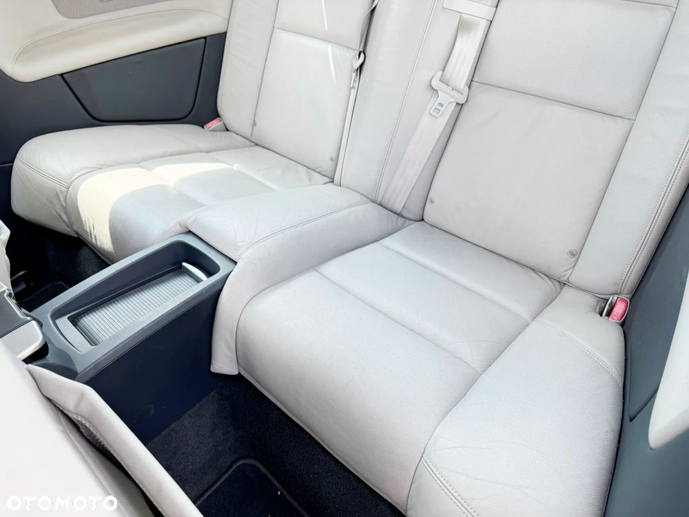 Volvo C70 2.0D Summum - 34