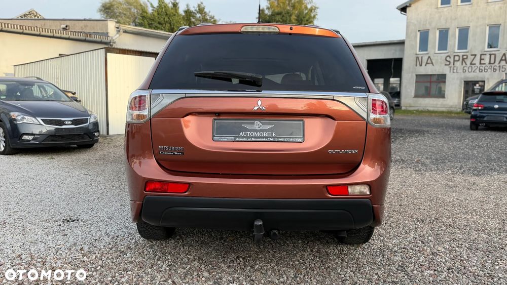 Mitsubishi Outlander 2.2 DI-D 4WD Instyle - 9