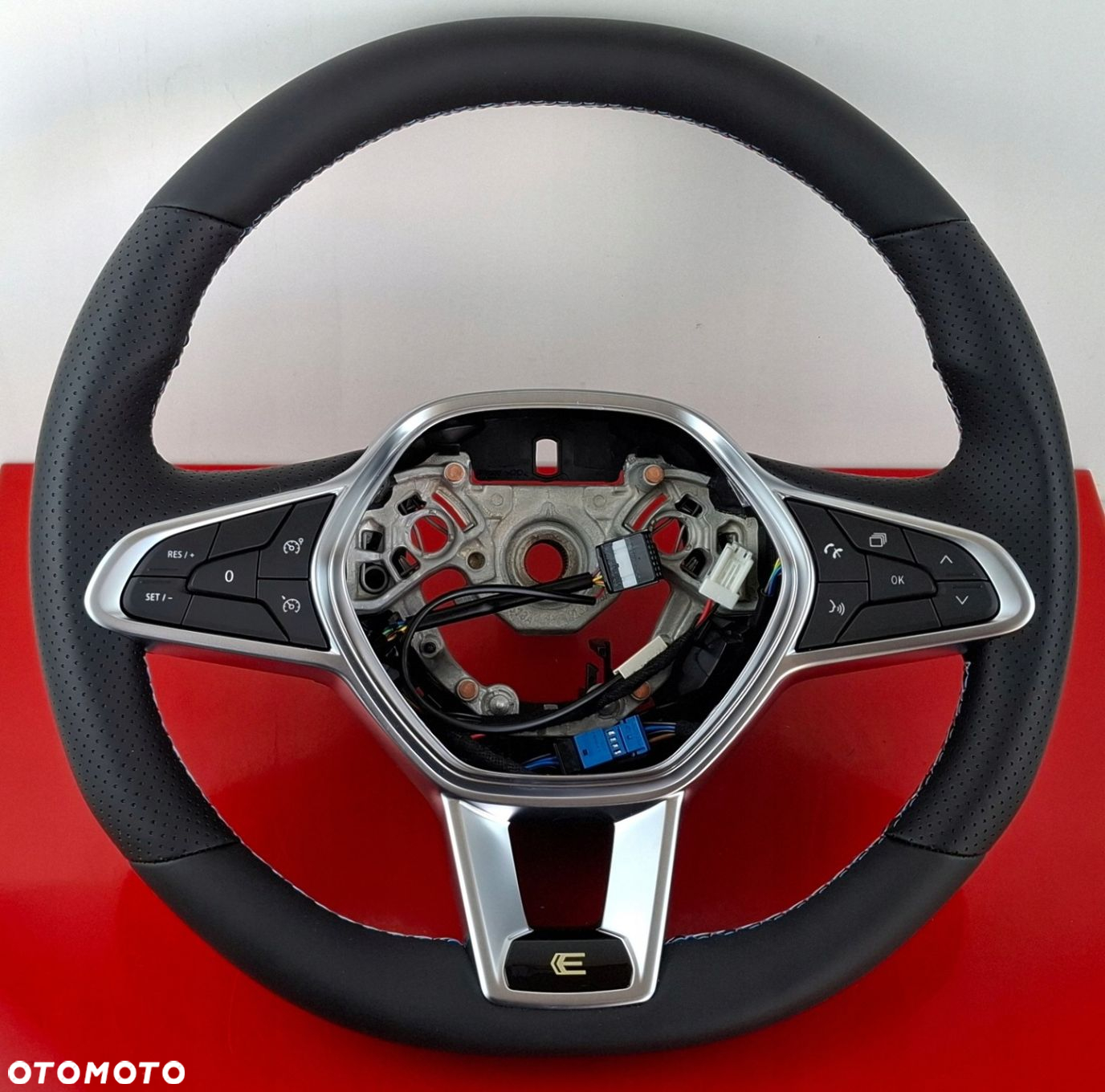 Renault Arkana I Kierownica z przyciskami 34276539B - 2