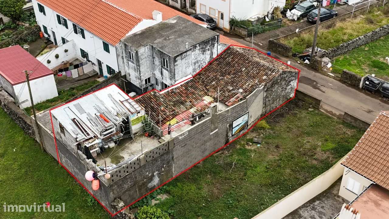 Moradia T4 em Vila de São Sebastião, Angra do Heroísmo - Grande imagem: 3/21