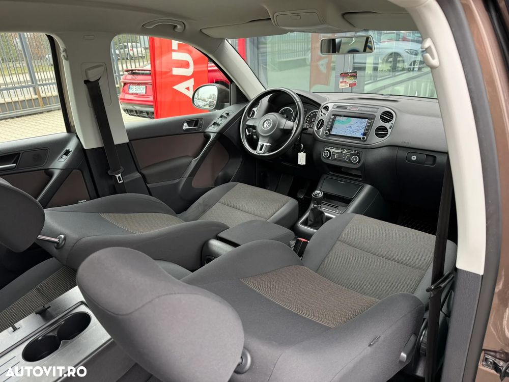 Volkswagen Tiguan 2.0 TDI DPF 4Motion BlueMotion Technology Track & Style - 7