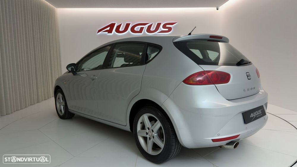 SEAT Leon 1.6 TDI Sport - 5