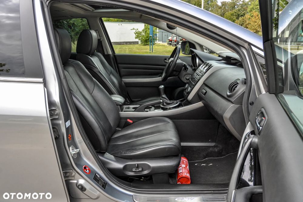 Mazda CX-7 - 11