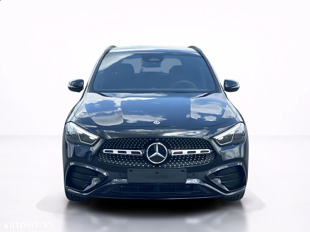 Mercedes-Benz GLA 220 4MATIC MHEV - 9