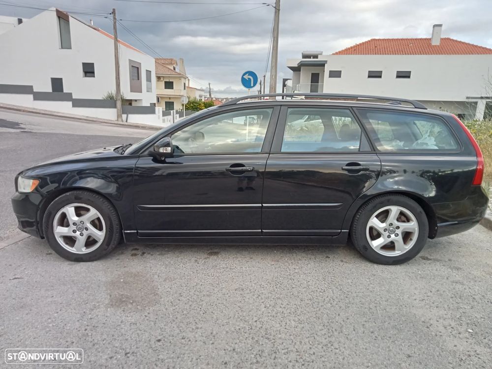 Volvo V50 1.6 D R-Design - 3