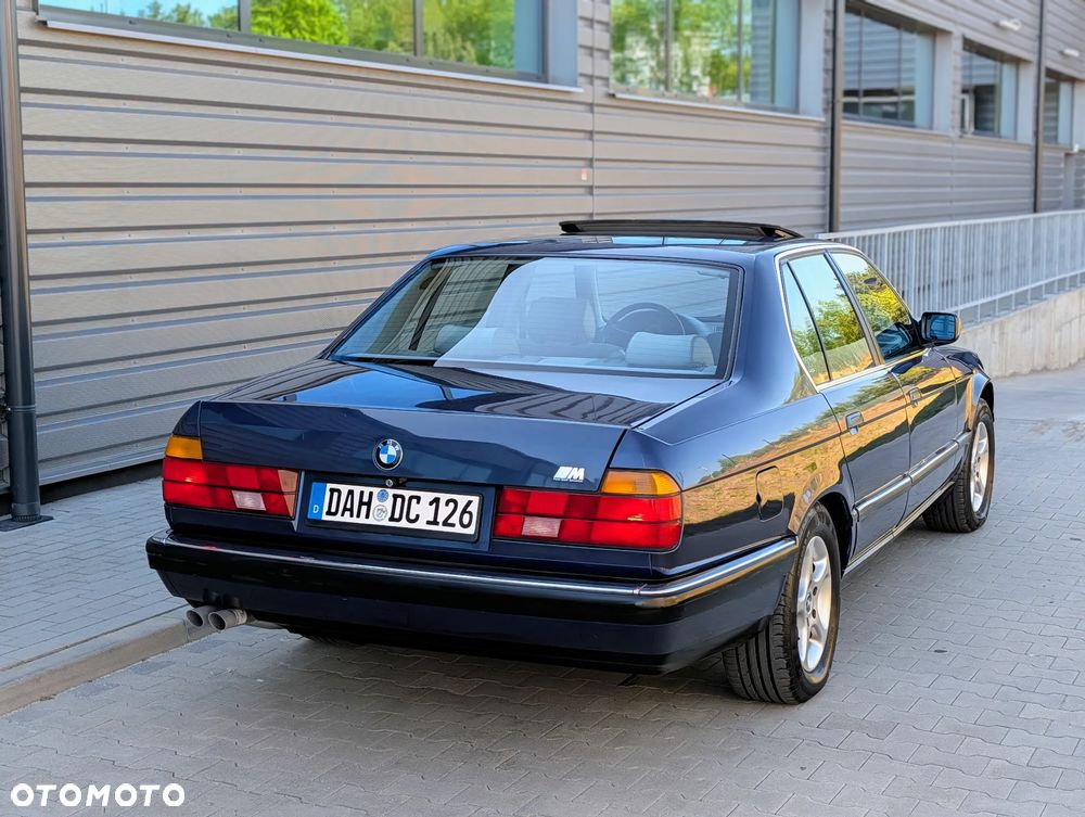 BMW Seria 7 - 4