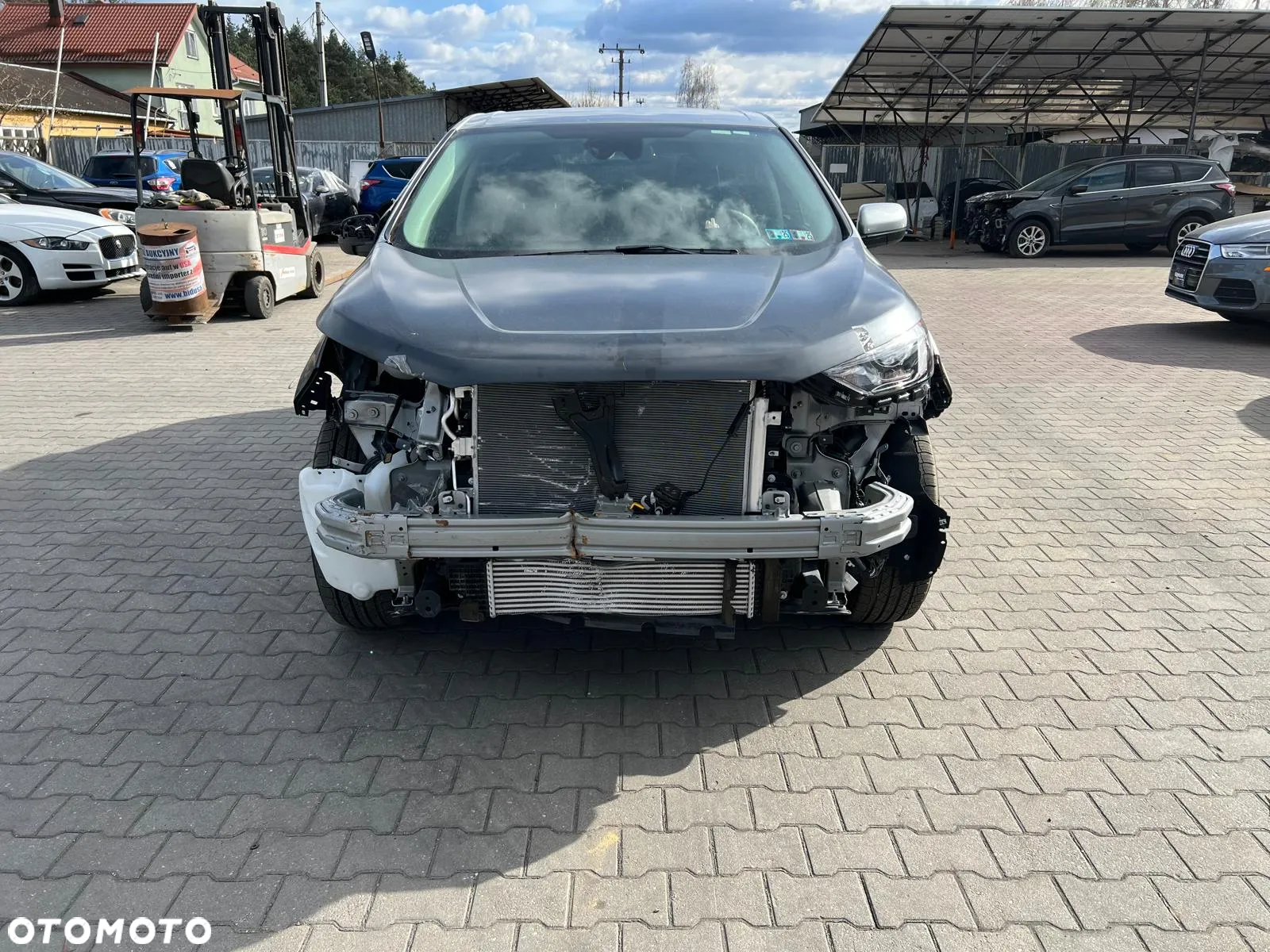 Ford Edge - 6