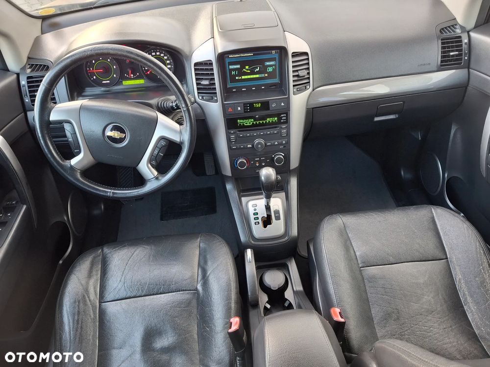 Chevrolet Captiva 2.0 4WD 7 Sitzer Automatik LT - 24