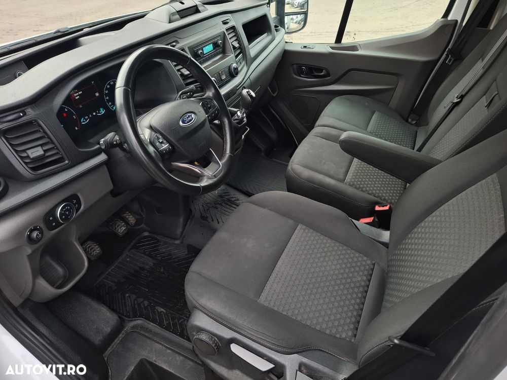 Ford Transit - 12