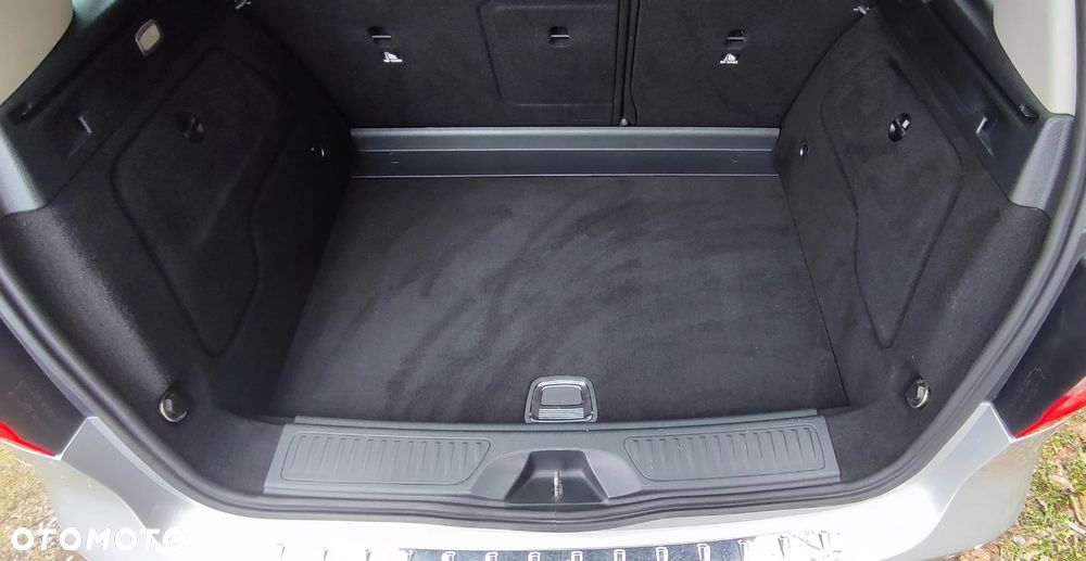 Mercedes-Benz Klasa B - 24