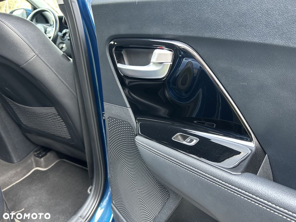 Kia Niro 1.6 GDI 2WD Vision - 31