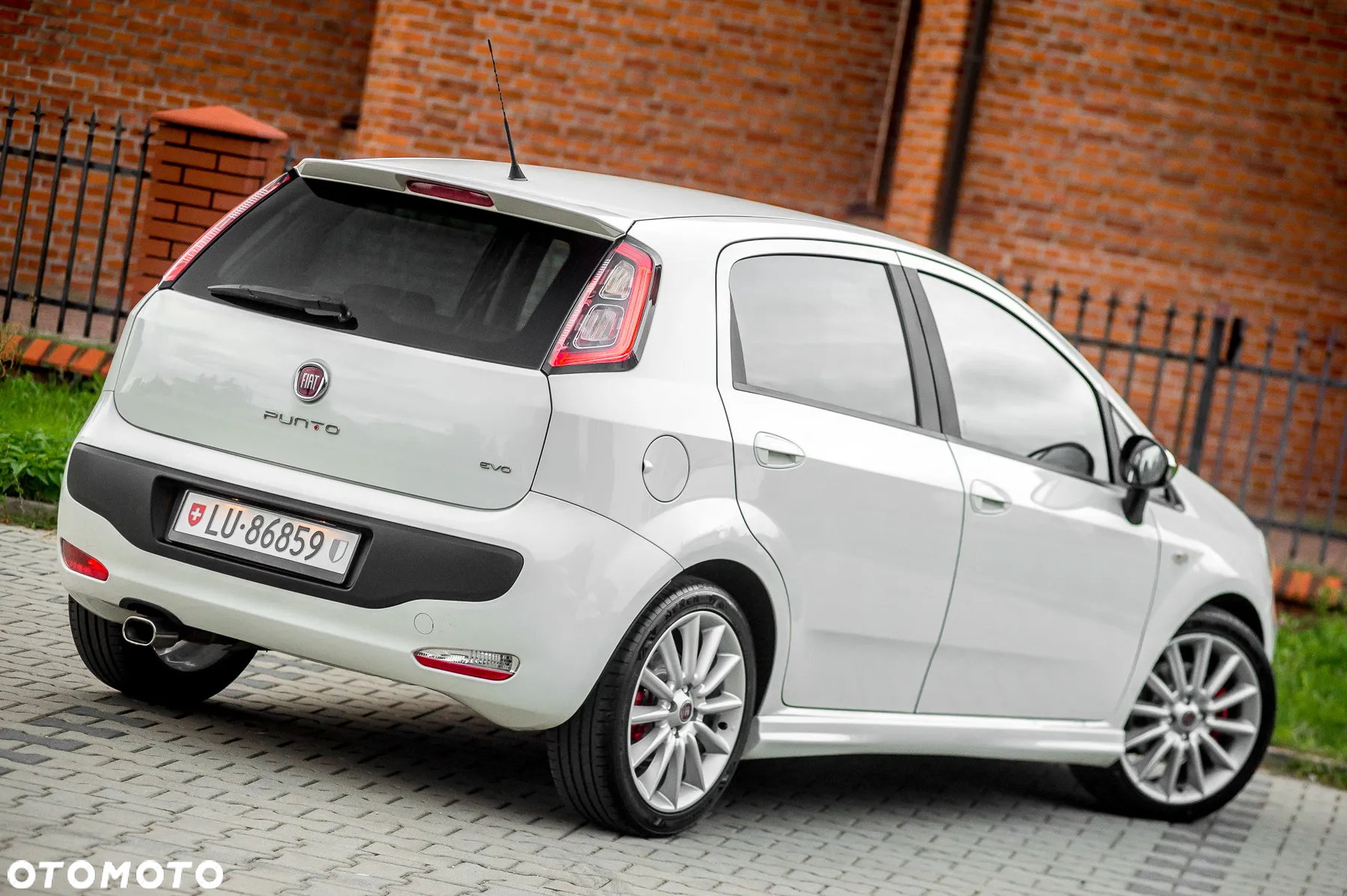 Fiat Punto Evo 1.4 16V Multiair Turbo Sport Start&Stopp - 16