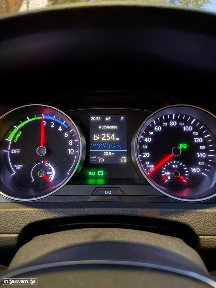 Volkswagen E-Golf 2019 photo 2