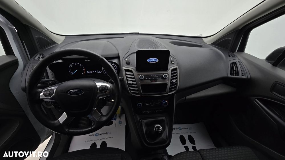 Ford Transit Connect - 14