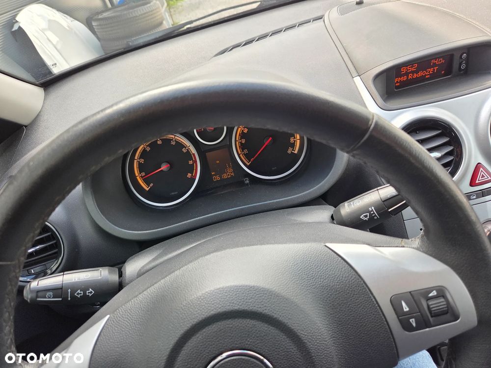 Opel Corsa 1.4 16V 150 Jahre - 31
