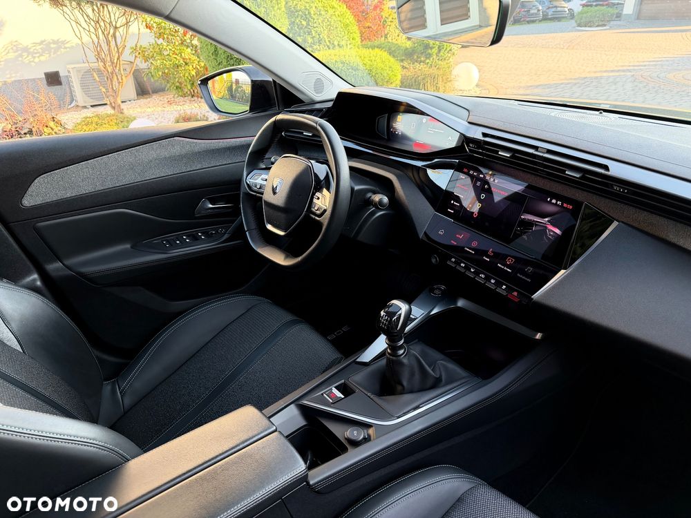 Peugeot 308 1.5 BlueHDi Allure Pack S&S - 23
