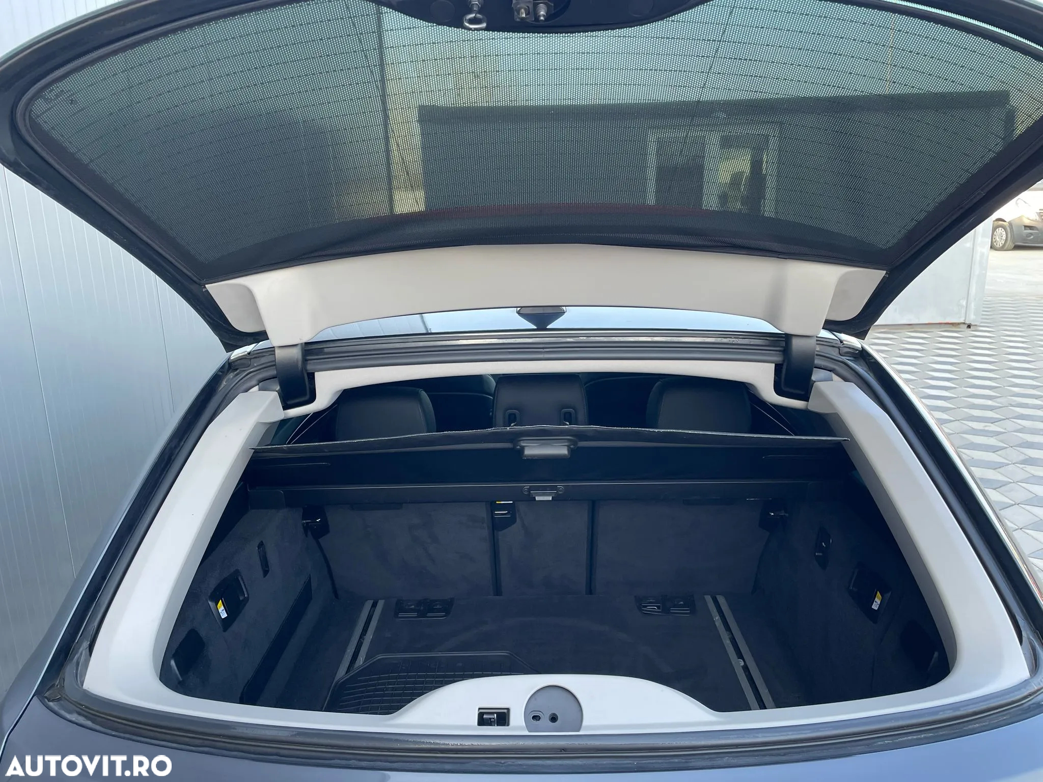 BMW Seria 5 520d Touring Aut. Luxury Line - 27