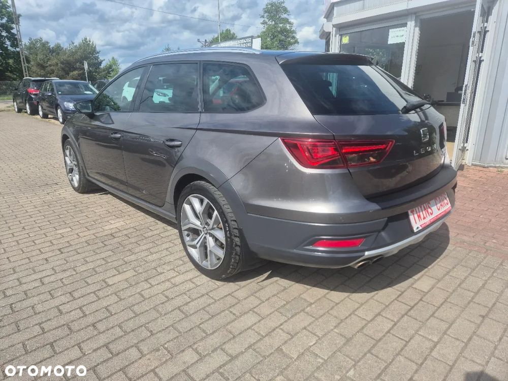 Seat Leon 2.0 TDI DPF XCELLENCE - 7