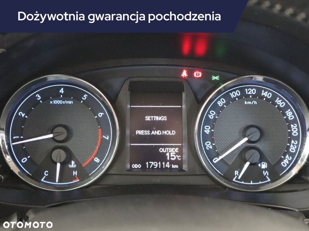 Toyota Corolla - 13