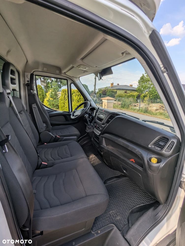 Iveco Daily 35C15 - 11
