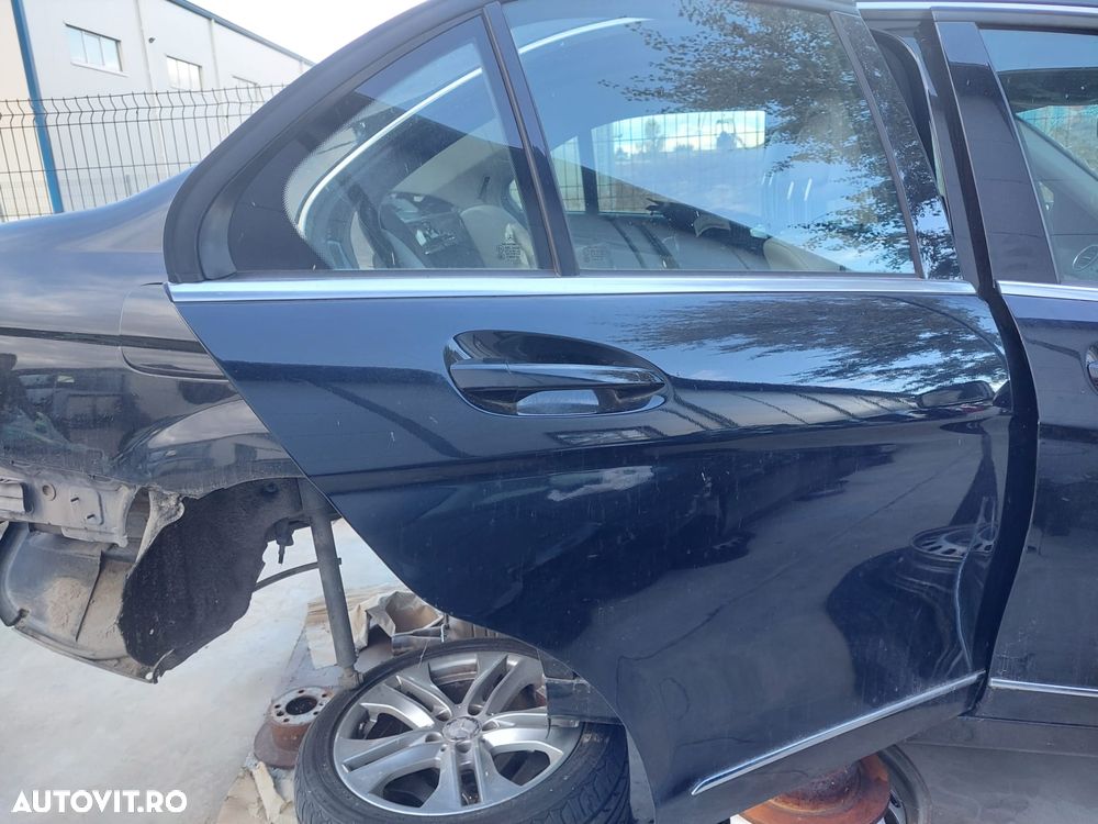Usa dreapta stanga, spate fata Mercedes C Class W204 neagra - 1
