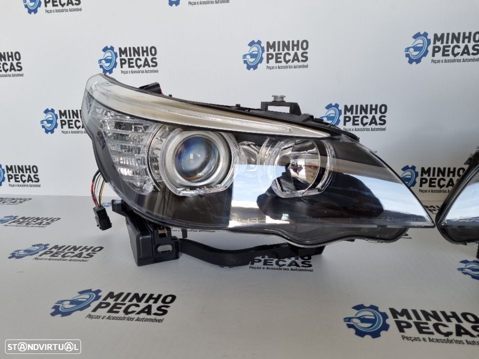 Faróis Angel Eyes BMW (E60/E61) Fundo Preto - 6