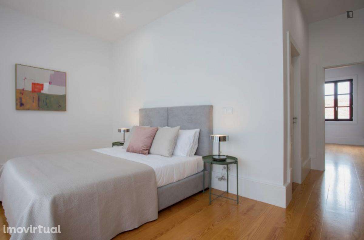 Apartamento com 2 quartos - localizado em Cedofeita Porto - Grande imagem: 3/19