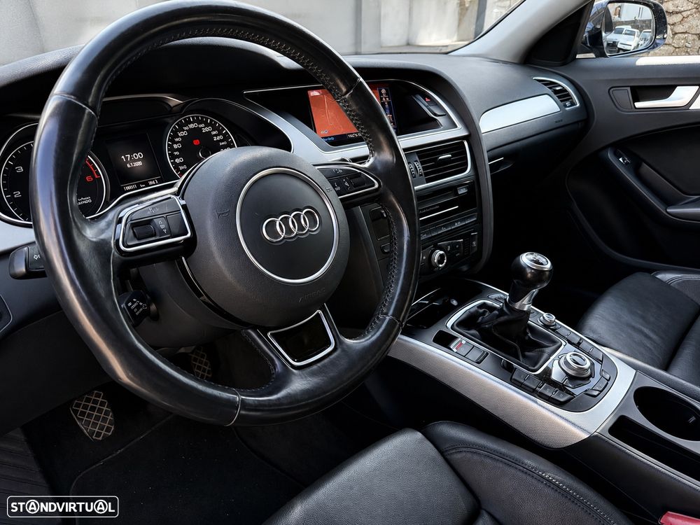 Audi A4 Avant 2.0 TDI Business Line S-line - 3